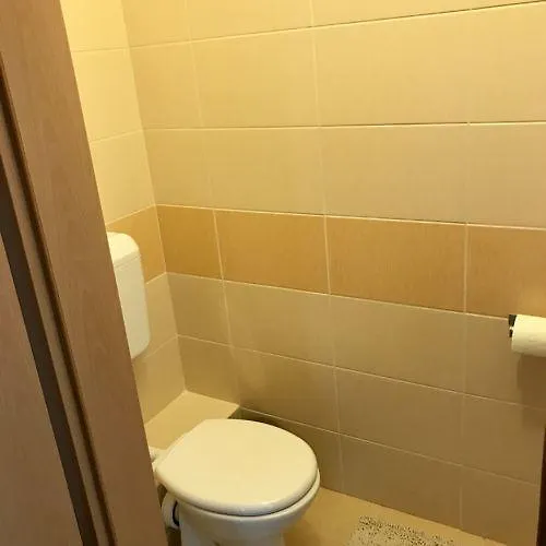 Barand Apartman Έγκερ 0*,  Ουγγαρία