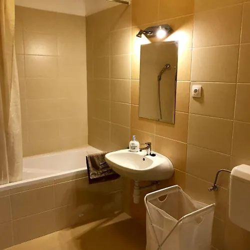 Apartment Barand Apartman Eger